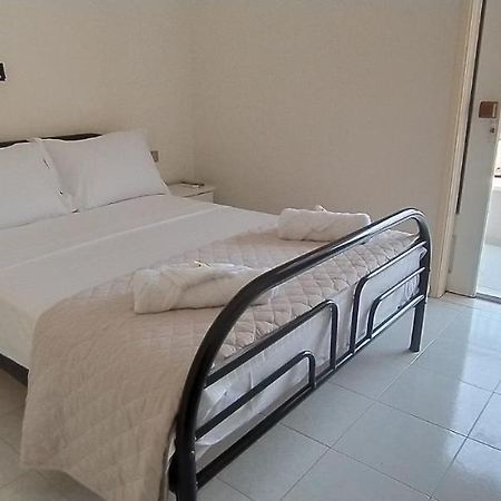 Leonidio Rocks Bed and Breakfast Εξωτερικό φωτογραφία